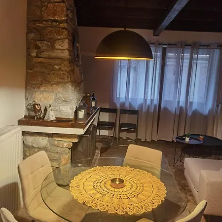 Apartment Traditional Stone In Palio